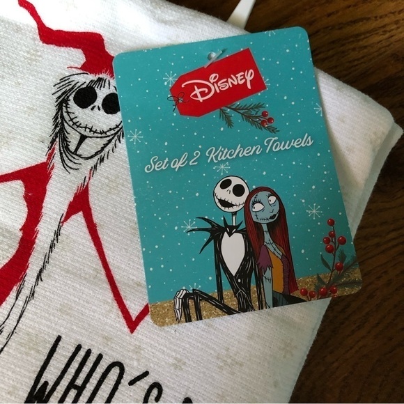 Disney Nightmare Before Christmas: Set of 2 kitchen towels, Who’s Been Naughty? - Picture 2 of 3